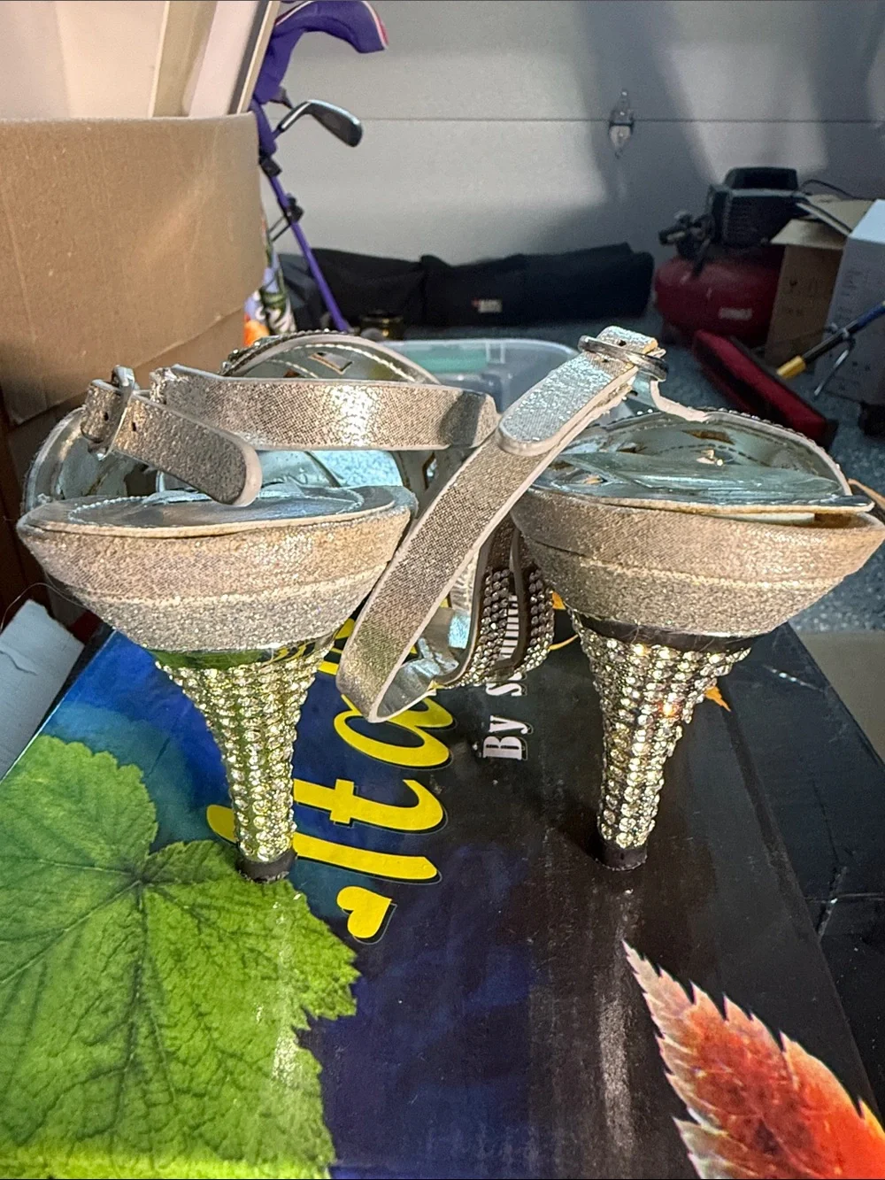 Italiana by Summer Rio Metallic Champagne Crystal-Strap Heels Size 9